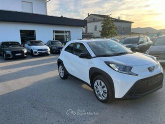 1.0 vvt-i 72 cv 5 porte active