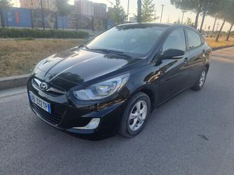 hyundai accent 1.6 nafte automat 2012