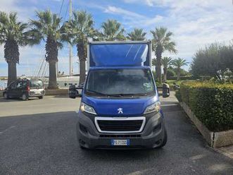 boxato con sponda idraulica