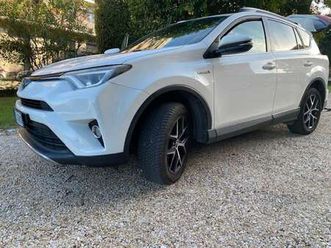 rav4 2.5 vvt-i h style 4wd e-cvt my17