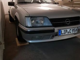 opel monza