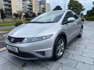 honda civic auto - 27,000 kms