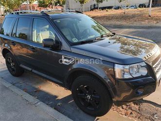 land-rover freelander 2.2 td4 se