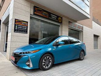 toyota prius 1.8 awd-i