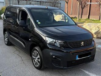 peugeot partner 1.5 blue hdi 16v fap eat8 130cv boîte auto