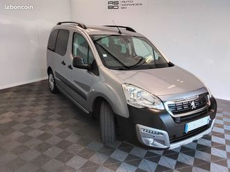 peugeot partner 7 paces 1,6 hdi 100 ch 109000 kms 12/2017