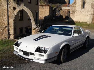 chevrolet camaro 1983 53000 kms