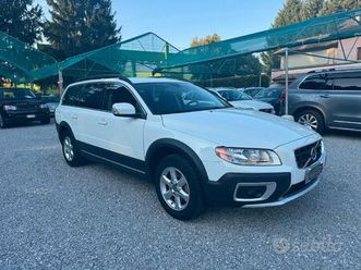 volvo xc70 d5 205 cv awd summum