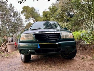 suzuki grand vitara essence 2001 faible km