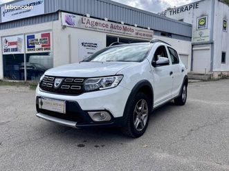dacia sandero stepway blue dci 95