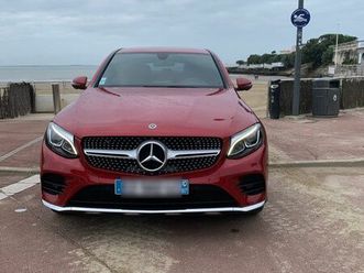 glc coupé 220d rouge 4 matic 9 gtronic