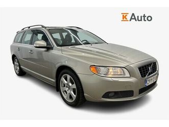 volvo v70 d5 awd summum aut