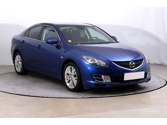 2.0 di,2009,tempomat,vyhřívání sedaček