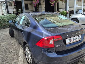 volvo s60 2014. god - diesel, automatska klima, kinetik, vlasnik