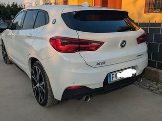 parete attrezzata completa nero lucido elegante