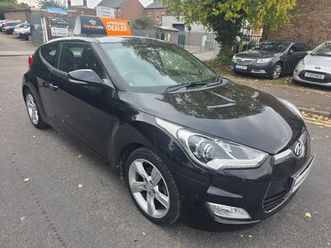 hyundai veloster 1.6 gdi se hatchback 4dr petrol manual euro 5 (140 ps)