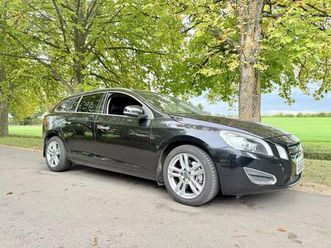 3.0 t6 se lux estate 5dr petrol geartronic awd euro 5 (304 ps)