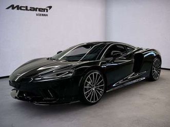 mclaren gt / black ingot / b&w / privacy roof / luxe