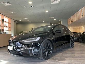tesla model x plaid 6 posti