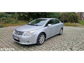 toyota avensis