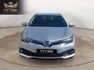 toyota auris 90d feel!