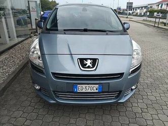 peugeot 5008 1.6 thp 156cv tecno