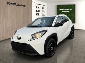 toyota aygo 1.0 business edition kam.+pdc+shz+acc+navi