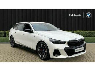 bmw i5 m60 xdrive touring 5dr