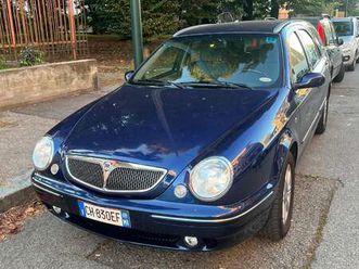 lybra station wagon sw 1.9 jtd lx 115cv