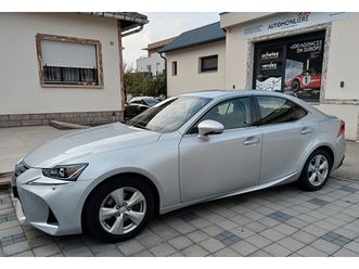 300h phase 2 finition business hybride essence 223 cv entretien 100% lexus