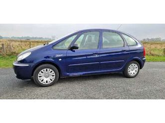 xsara picasso 1.8i-16v attraction