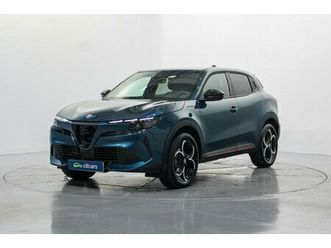 alfa-romeo-junior-mild-hybrid-junior-ibrida-1-2-speciale-100kw-edct6