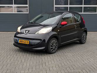 peugeot 107 - 1.0-12v xr