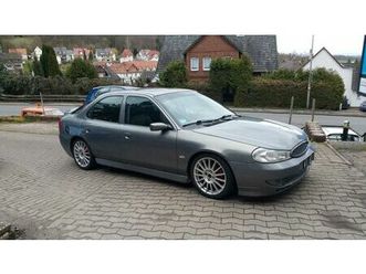 ford mondeo st 200