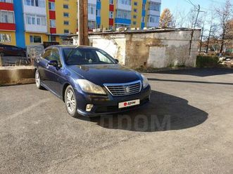 продажа toyota crown, 2010 год в стекольном