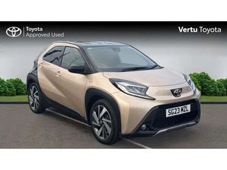 toyota aygo x 1.0 vvt-i exclusive 5dr hatchback 2023, 2172 miles, £13845 - 32864735 - exchangeandmart.co.uk