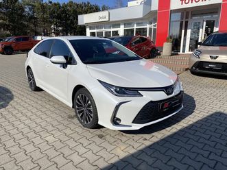 1.8 hybrid style