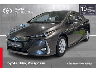 toyota prius plug-in hybrid