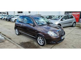 fiat lancia y / boite automatique / diesel