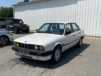 BMW SERIE 3 320 bmw-320i-e30-1989