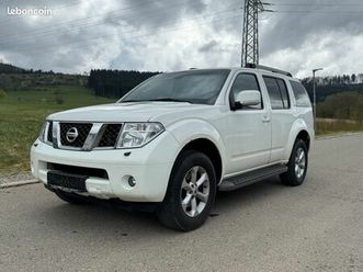 nissan pathfinder 2.5 dci le 171 ch - 7 places - attelage - toit pano