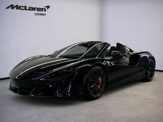 mclaren artura spider / amethyst black / b&w / 1% leasing