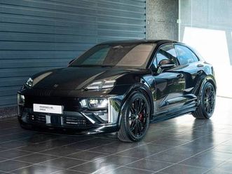 porsche macan turbo $undefined