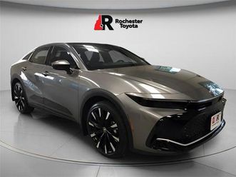 2024 toyota crown platinum