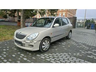 daihatsu sirion 1.0 automatik ! 82.000 km tüv 12.2026