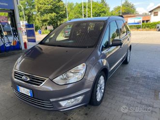 ford galaxy titanium