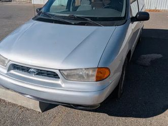 great 7 seat ford windstar van for sale in lethbridge