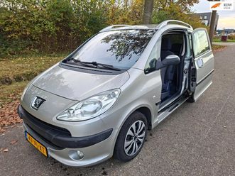 peugeot 1007 - heel leuk alles werkt perfect nieuwe distributieriem