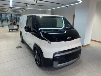 long range 71.2kwh essential cargo panel van auto l2 5dr