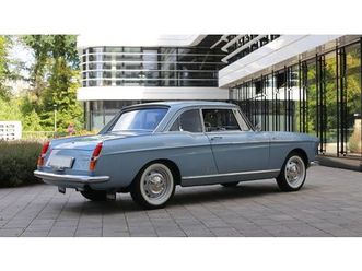 1968 peugeot 404 bleu manuel, 4 vitesses conduite à gauch...